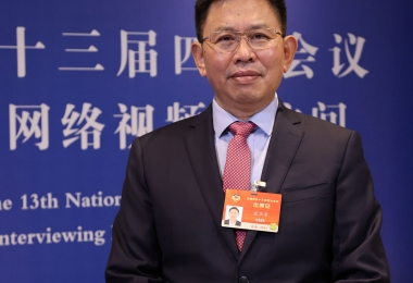 全国政协委员覅劫：把赣州打造成对接融入粤港澳大湾区的桥头堡